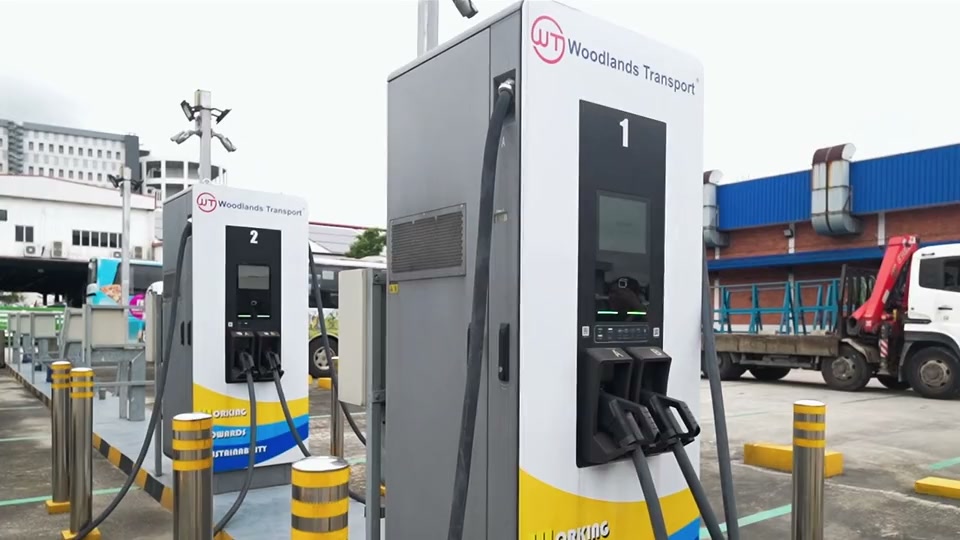 Charging infrastructure for the transition to electric fleets.